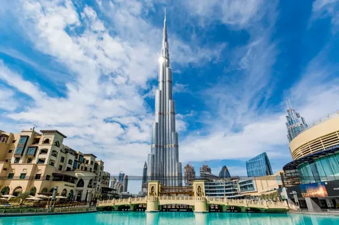 Exploring Dubai's Iconic Landmarks: A Full Day Tour with Burj Khalifa